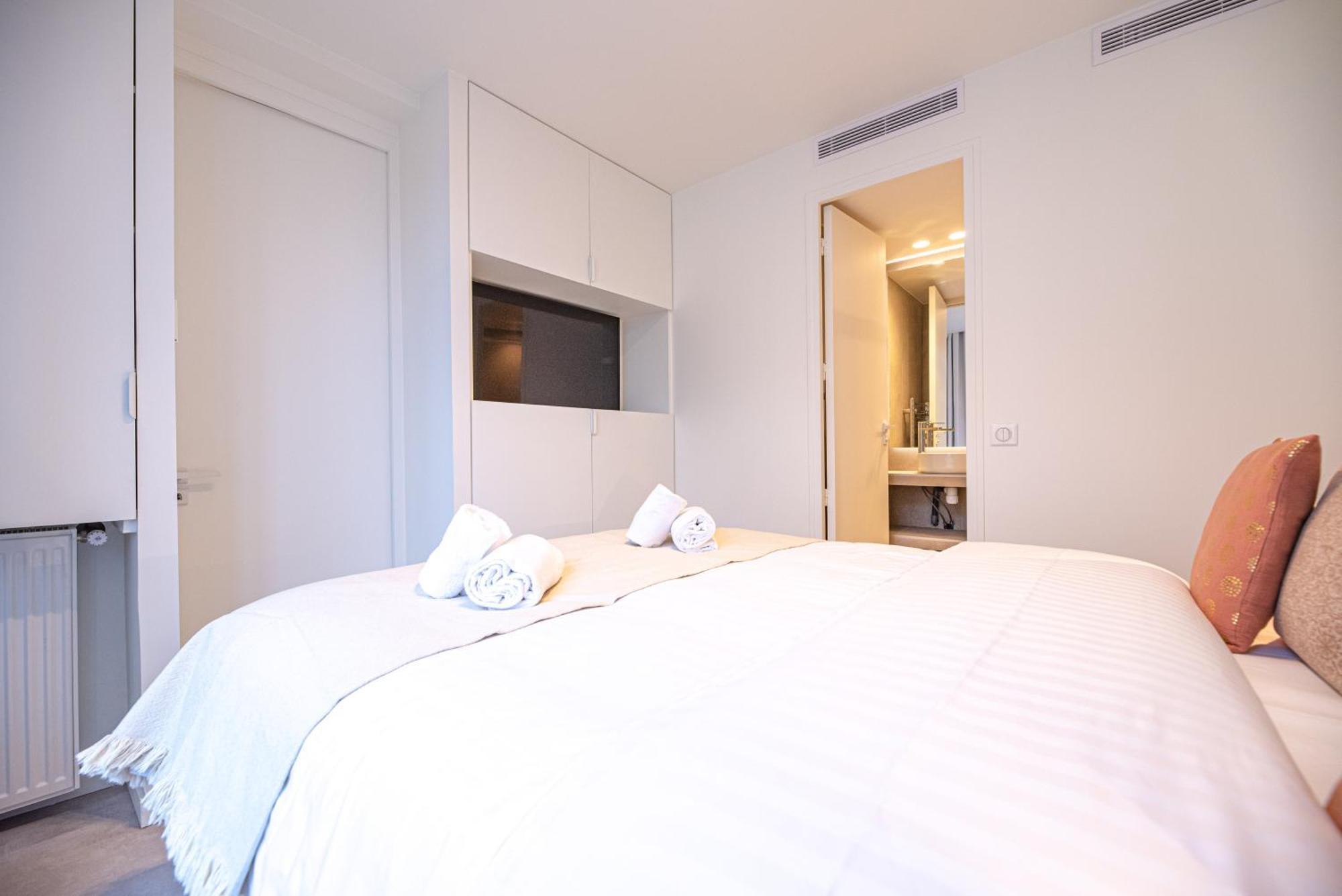 Amazing Flat - Champs Elysees Parijs