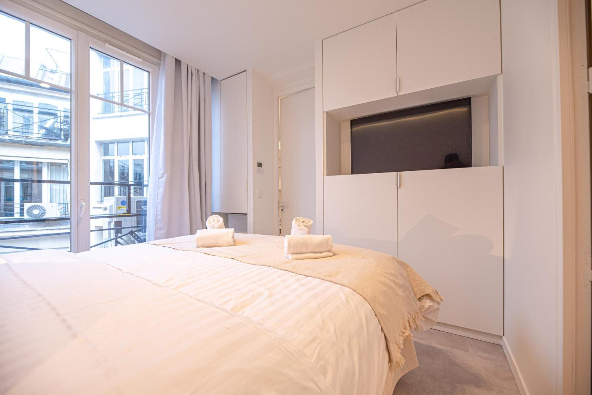 Amazing Flat - Champs Elysees Parijs